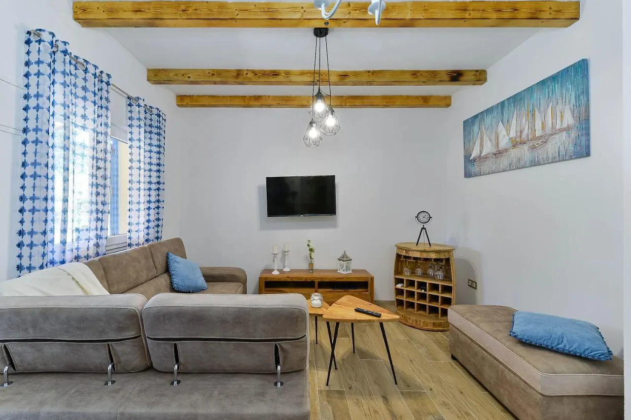 Apartments Crno Zadar Croatia
